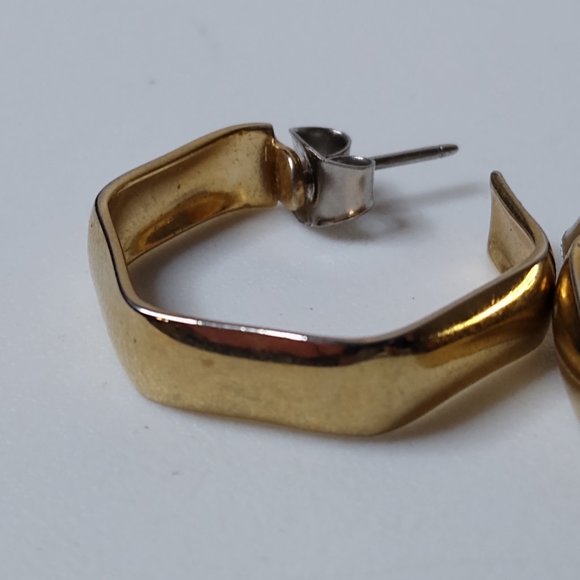 Vintage Pentagon Metal Hoop Earrings - Picture 9 of 15